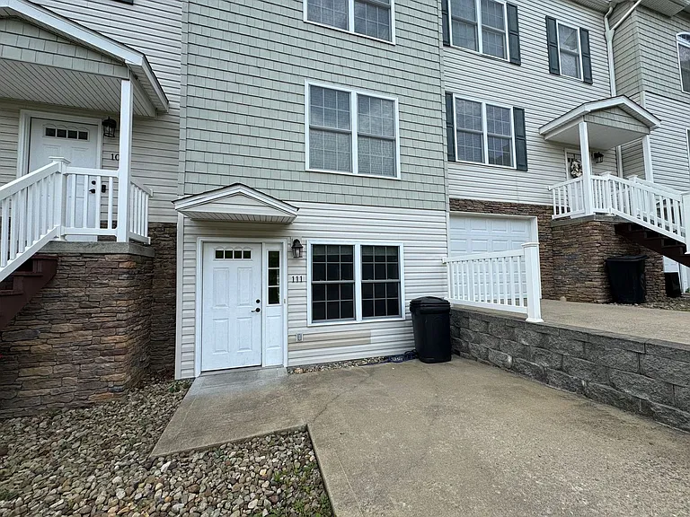 111 Butler Dr — Photo 45