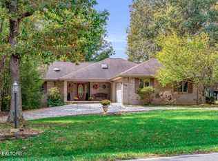 119 Forest Hill Dr, Fairfield Glade, TN 38558