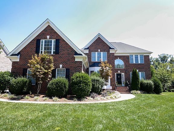 4th image of 2903 Blackburn Dr