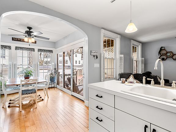 5th image of 160 High St #106A