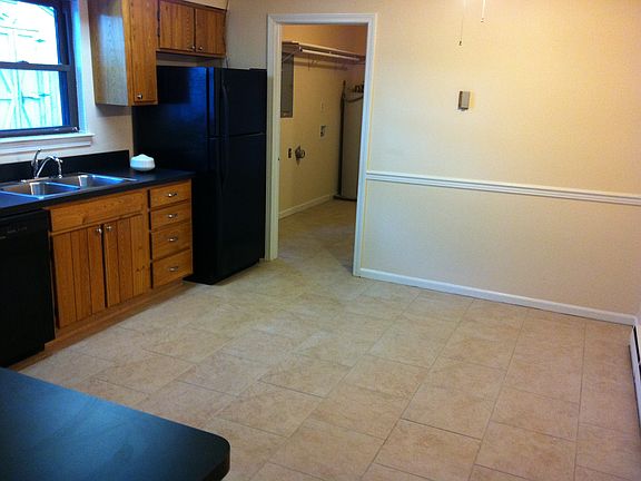 Eat in kitchen