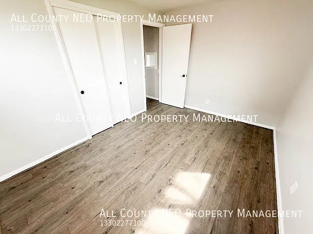 1737 Portage Trl #2 — Photo 8