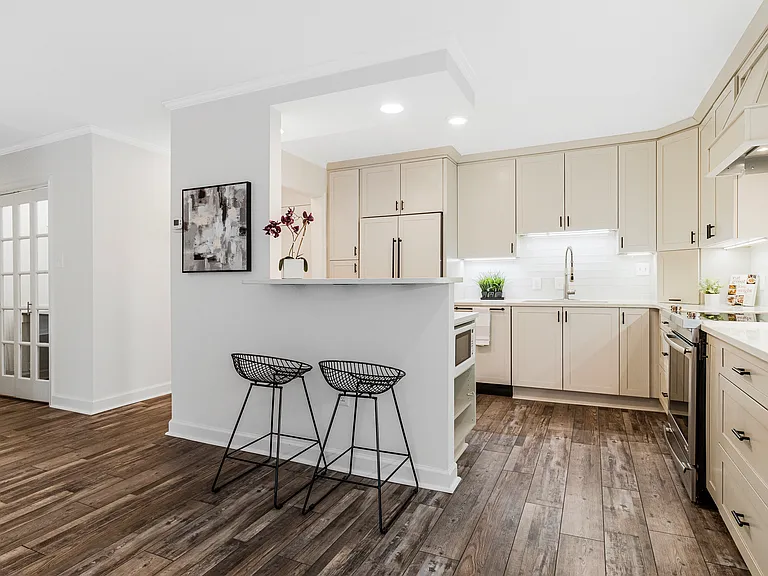 2555 Pennsylvania Ave NW #418 — Photo 38