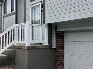 11813 Mary St, Omaha, NE 68164