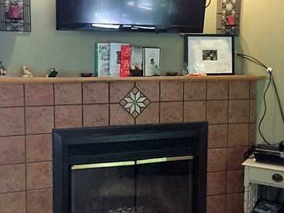 3rd image of 123 Iron Oak Cir
