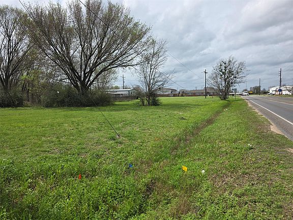5th image of 515 408th Spur