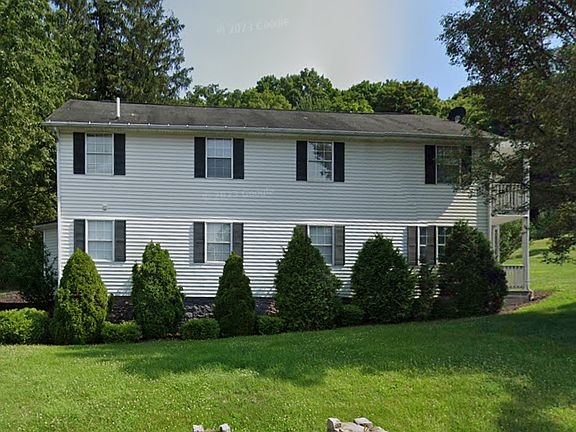 2nd image of 17030 Old National Pike SW #3