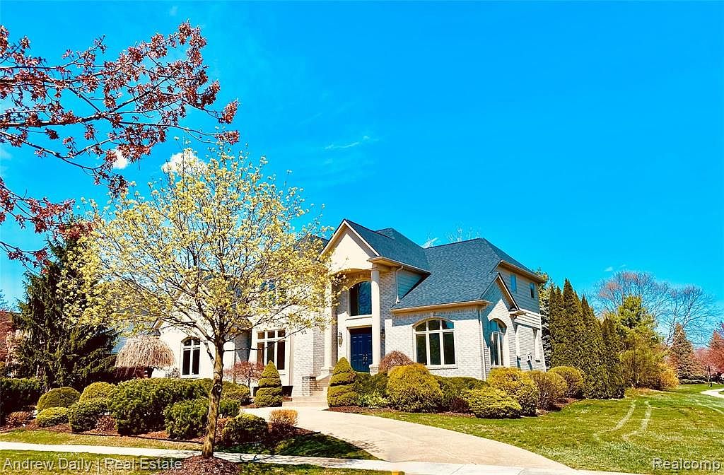 44330 Deep Hollow Cir, Northville, MI 48168 Zillow
