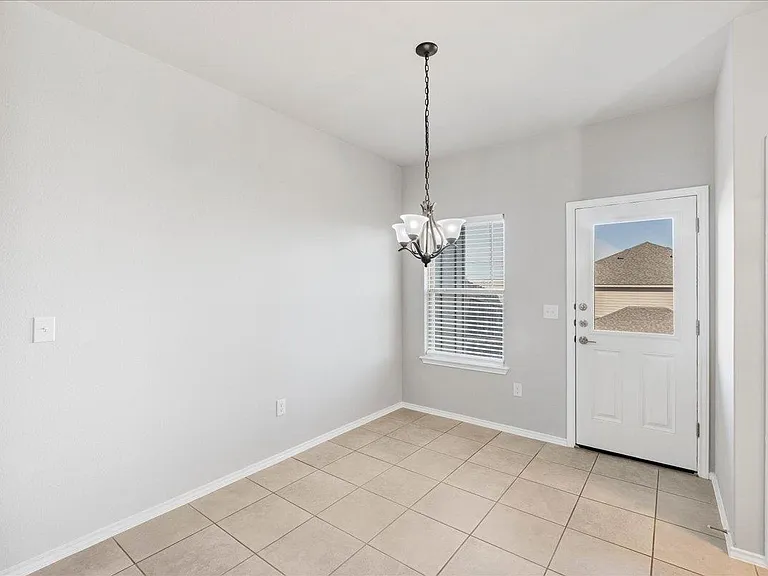 1202 Garland Rd — Photo 16
