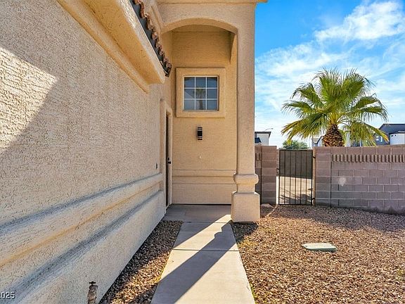 3rd image of 2356 Grannis Ln
