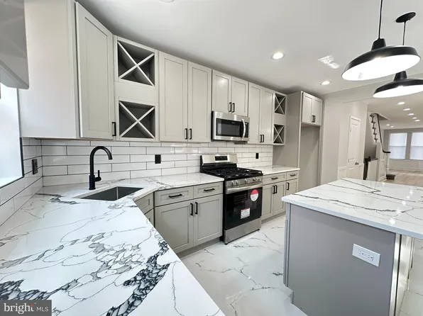 6172 N 17th St, Philadelphia, PA 19141