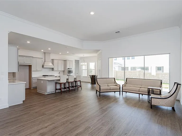 10176 Brocksport Cir — Photo 10
