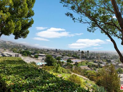 7755 Via Rosa Maria, Burbank, CA, 91504