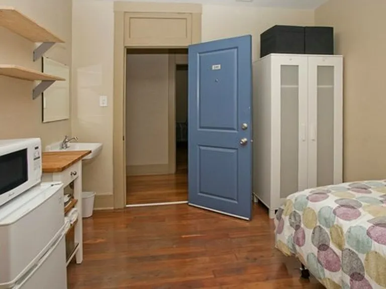 The Dorms of Torrance — Photo 22