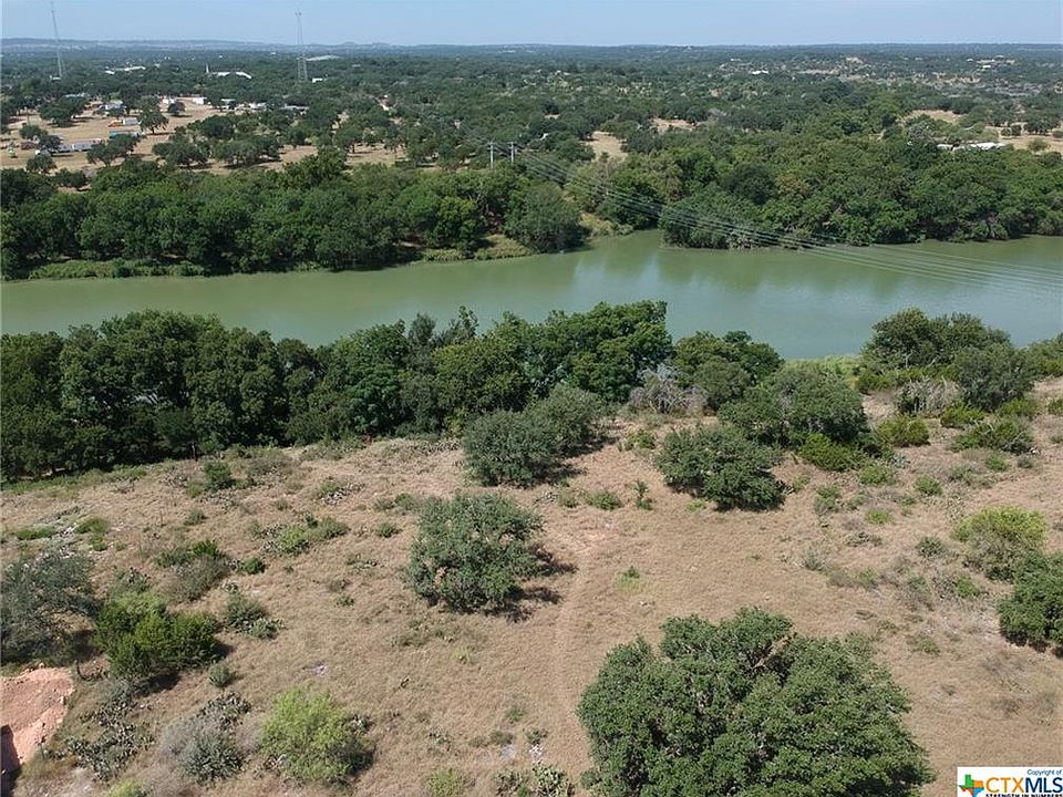 1st image of 983 N Us Highway 281