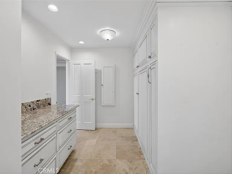 32201 Sea Island Dr — Photo 18
