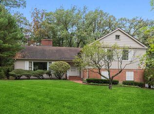 736 Beverly Pl, Lake Forest, IL 60045