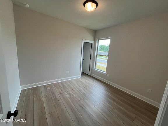 5th image of 200 Nandina Dr