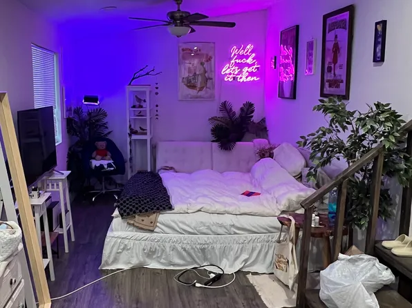 (undisclosed Address), Sherman Oaks, CA 91403