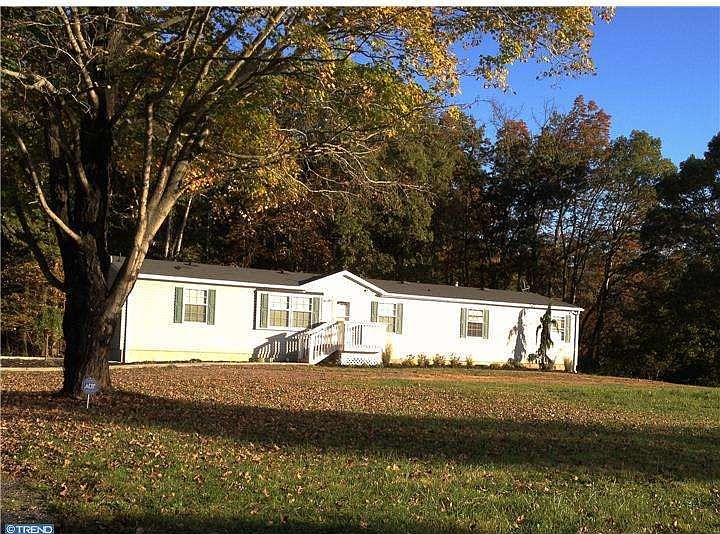 2nd image of 1102 Janvier Rd