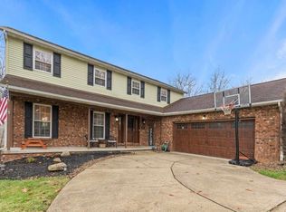 52 Carriage Ln, Huntington, WV 25705