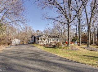 4679 Morgans Bluff Dr, Marshall, VA 20115