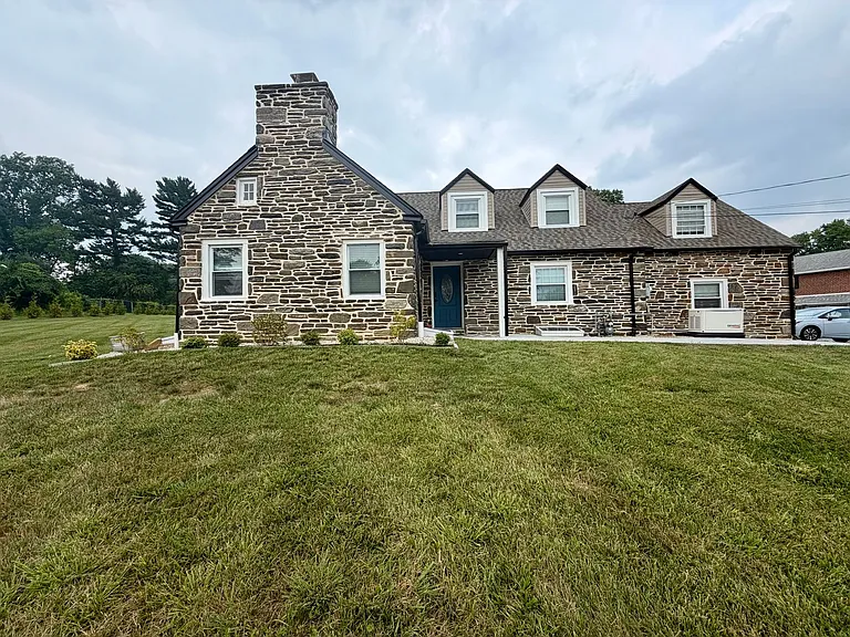 160 N State Rd — Photo 48