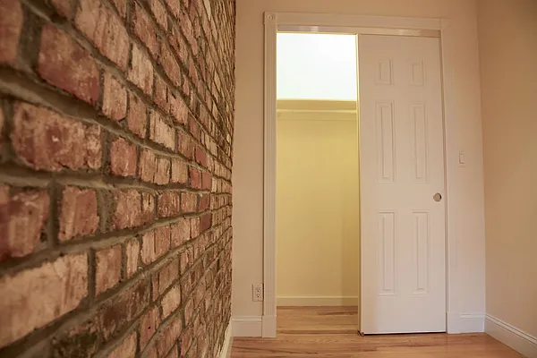 Rented by Blip LLC | media 38