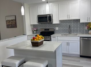 3 Auburn Court, Red Bank, NJ 07701