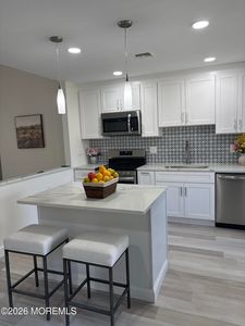 3 Auburn Court, Red Bank, NJ, 07701