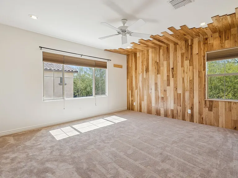 211 E Brinley Dr — Photo 21