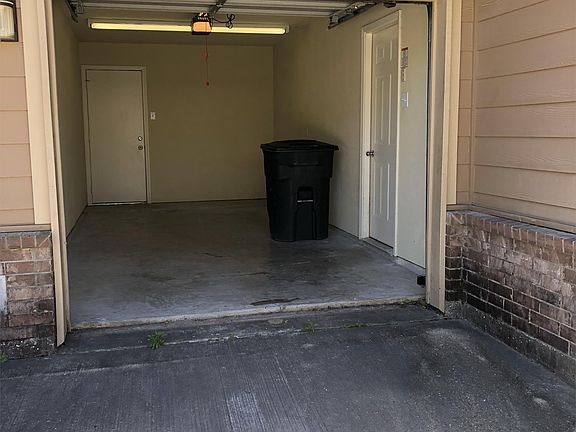 4th image of 21443B W Wallis Dr #B