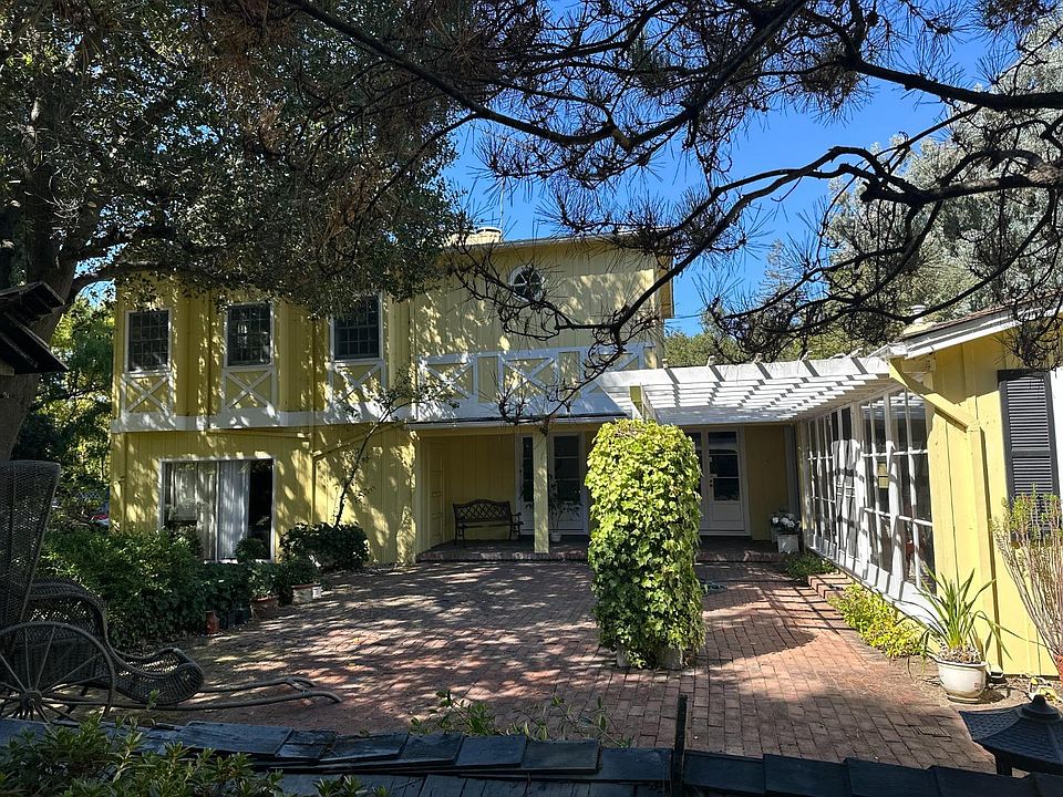 1st image of 10 Stockbridge Ave