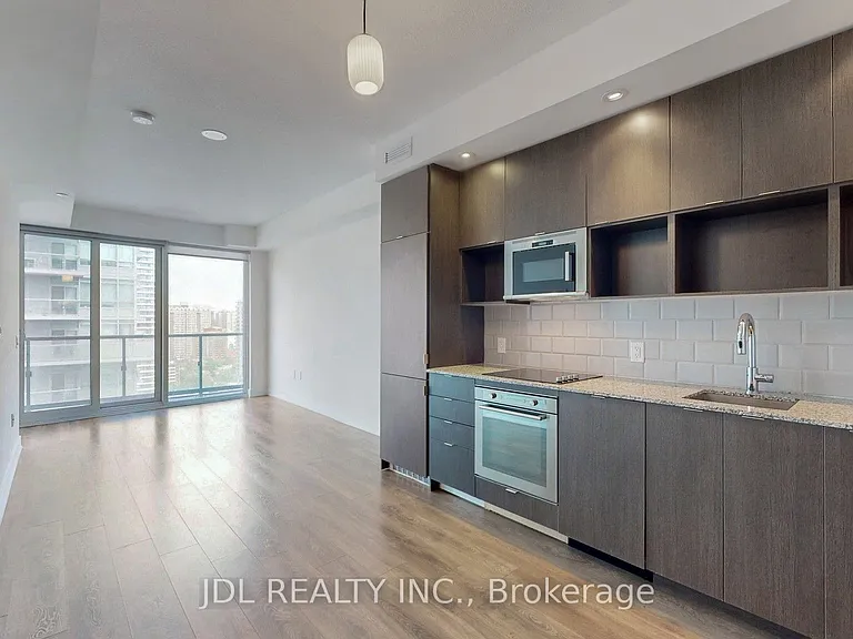 89 McGill St #2404 — Photo 3