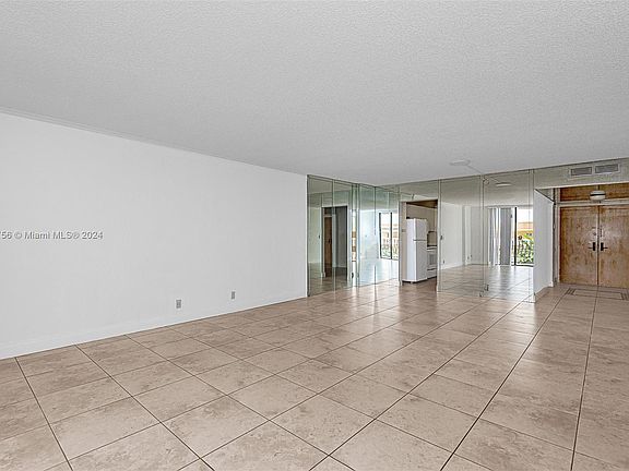 5th image of 8877 Collins Ave APT 506