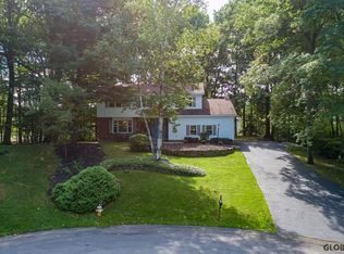 2226 Budd Ter, Niskayuna, NY 12309