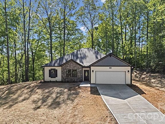 2nd image of 1028 Dewitt Rd