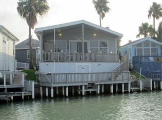 828 W Oyster Dr, Port Isabel, TX 78578