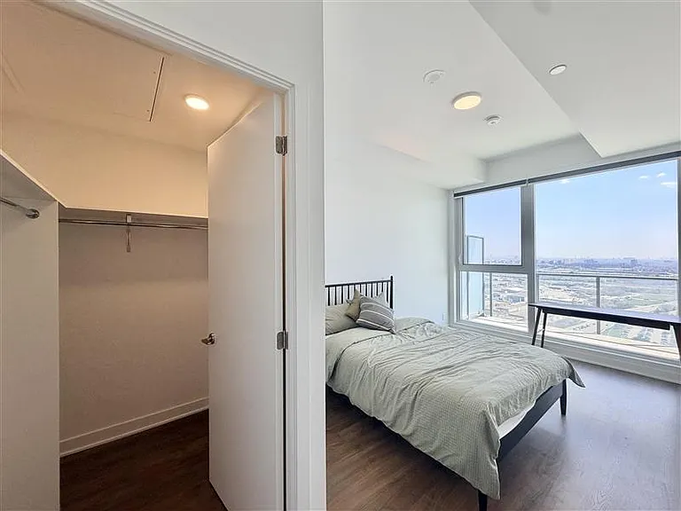 185 Millway Ave — Photo 7