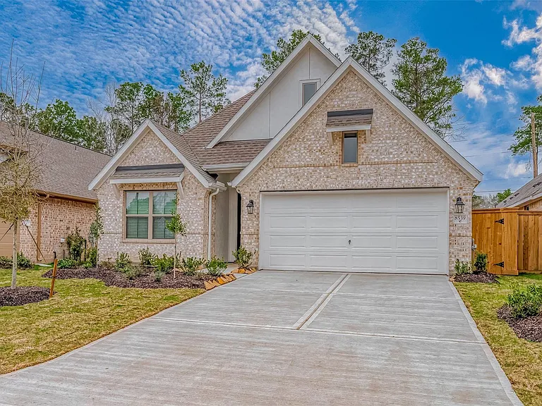 8539 International Falls Dr — Photo 3