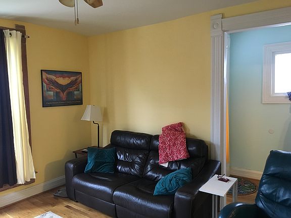 5th image of 1587 Franklin Ave
