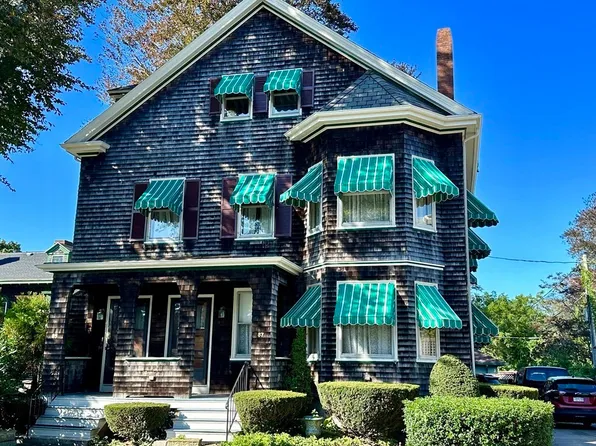 85-87 Cottage St, New Bedford, MA 02740