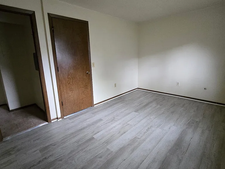 2061 Tremainsville Rd #6 — Photo 12