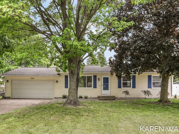 7084 Eastwood Ave, Jenison, MI 49428