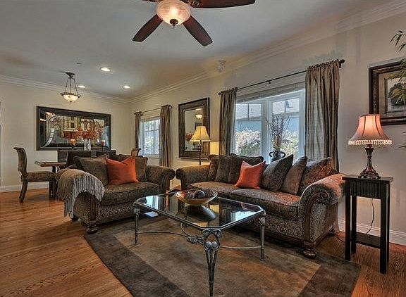 2nd image of 411 Bayswater Ave