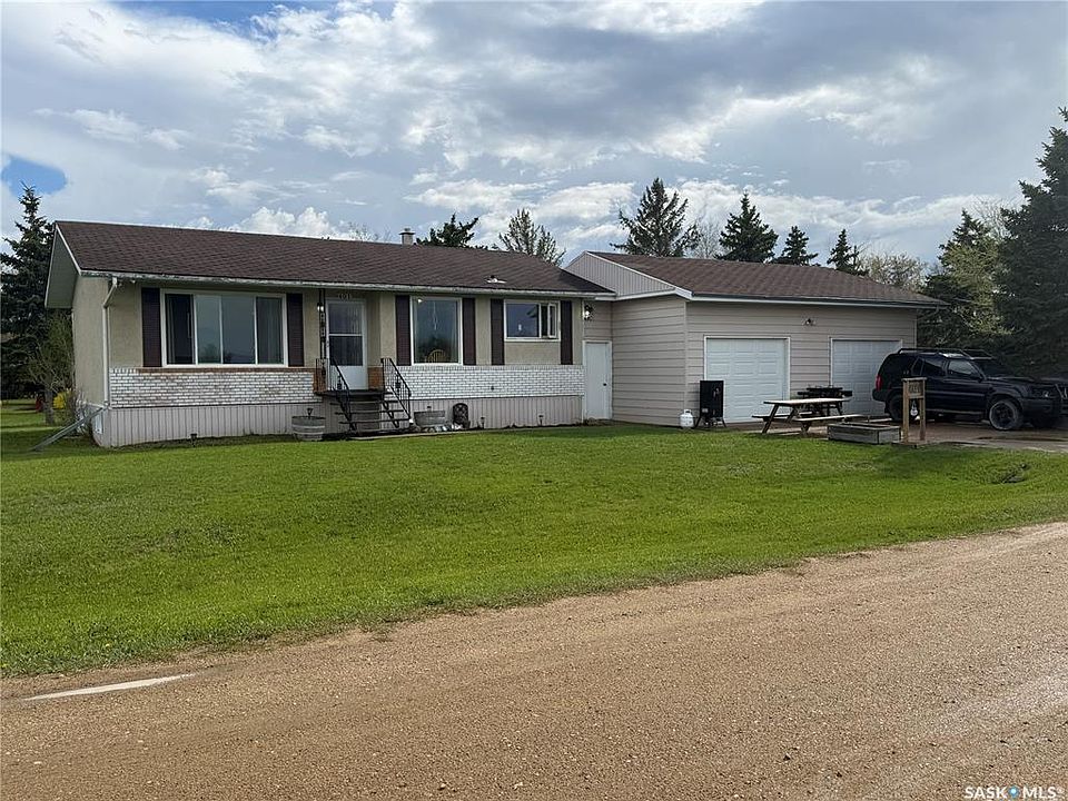 1st image of 401 Golspie STREET
