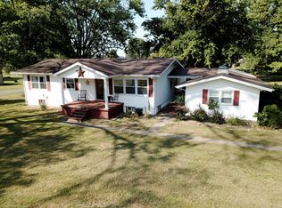 102 Burton Dr, Monticello, KY 42633