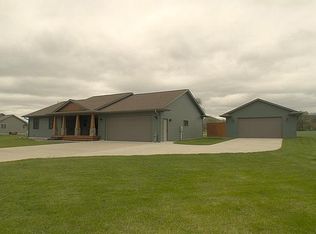N8550 Hanson Dr, Holmen, WI 54636