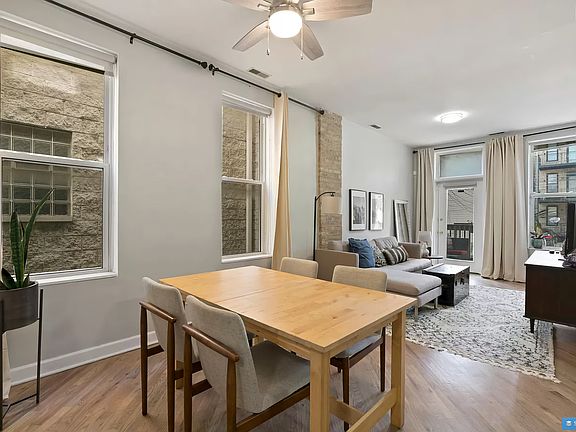 5th image of 1734 W Ohio St APT 1N