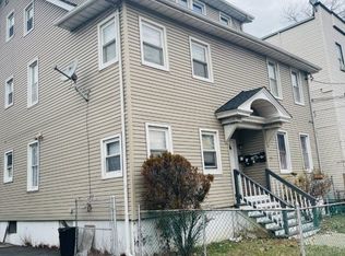23 Cleremont Ave FLOOR 3, Irvington, NJ 07111